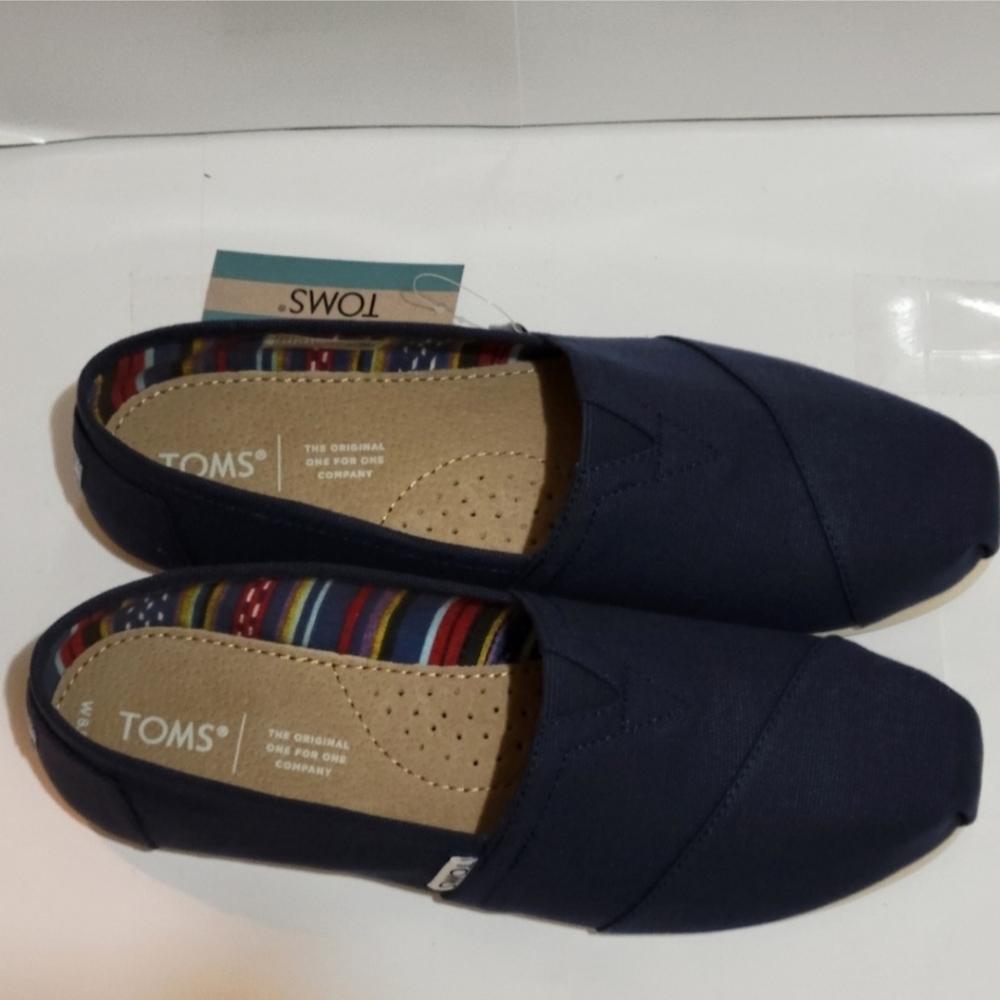 TOMS NWT in Box Navy canvas slip ons - Picture 5 of 13